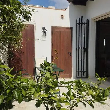 Сasa de vacaciones La Busa, Un Hogar En La Playa Málaga